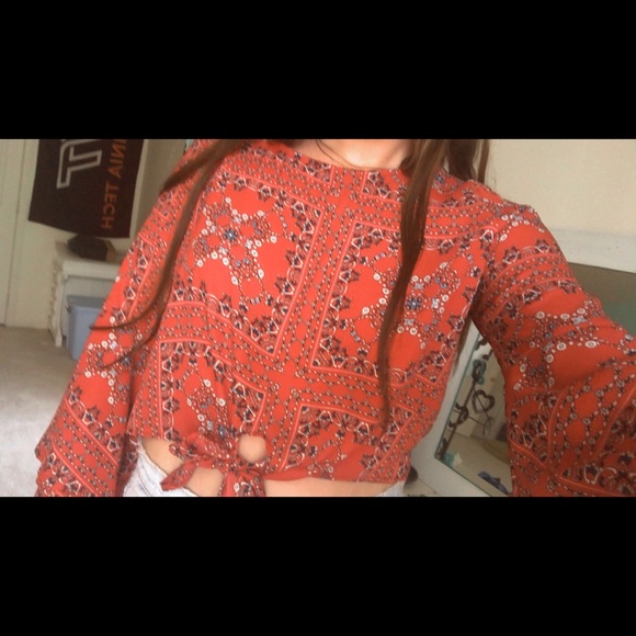 long sleeve blouse - Picture 2 of 2